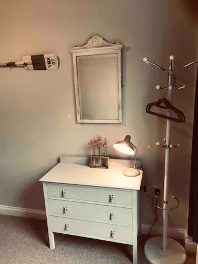 St Margarets Modern Georgian 2 Bedroom Apartment Ryde  Ngoại thất bức ảnh
