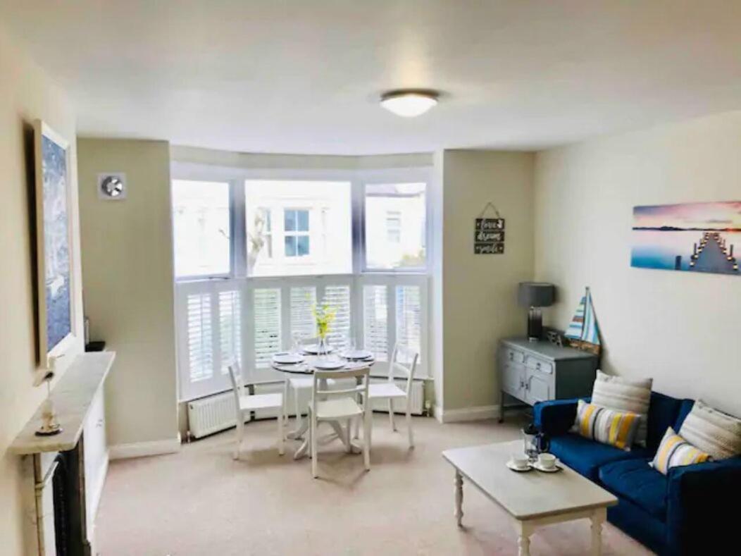 St Margarets Modern Georgian 2 Bedroom Apartment Ryde  Ngoại thất bức ảnh